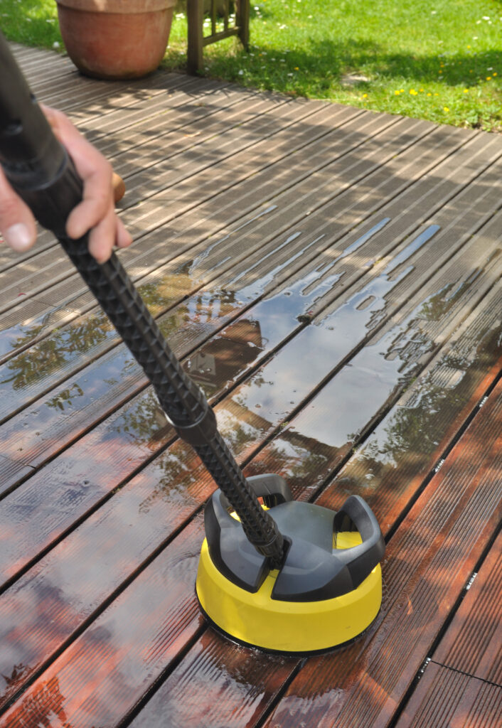 nettoyage terrasse bois › LS entretien : Nantes, Caen › LS entretien : Nantes, Caen